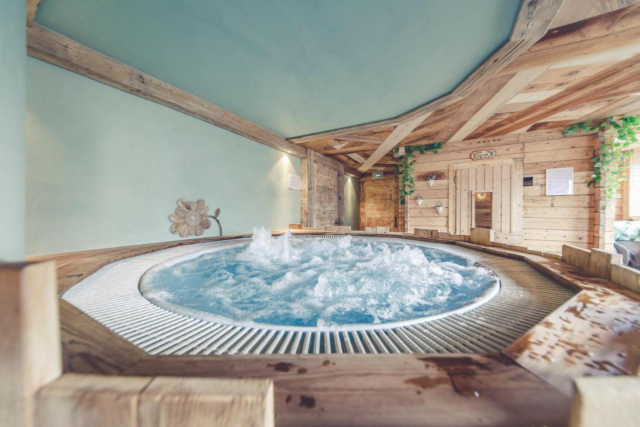 Le Marie Lydie - Chambre d'hôte Abondance Extérieur photo